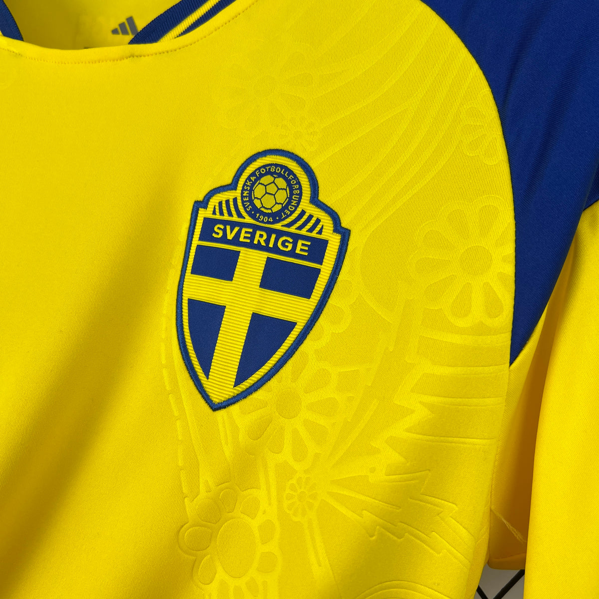 JERSEY SUECIA