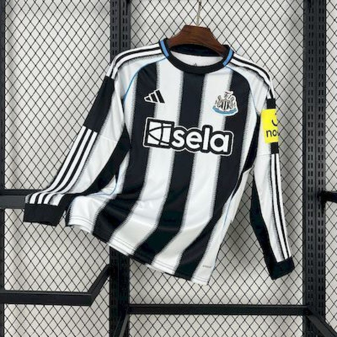 NEWCASTLE UNITED JERSEY 25-26