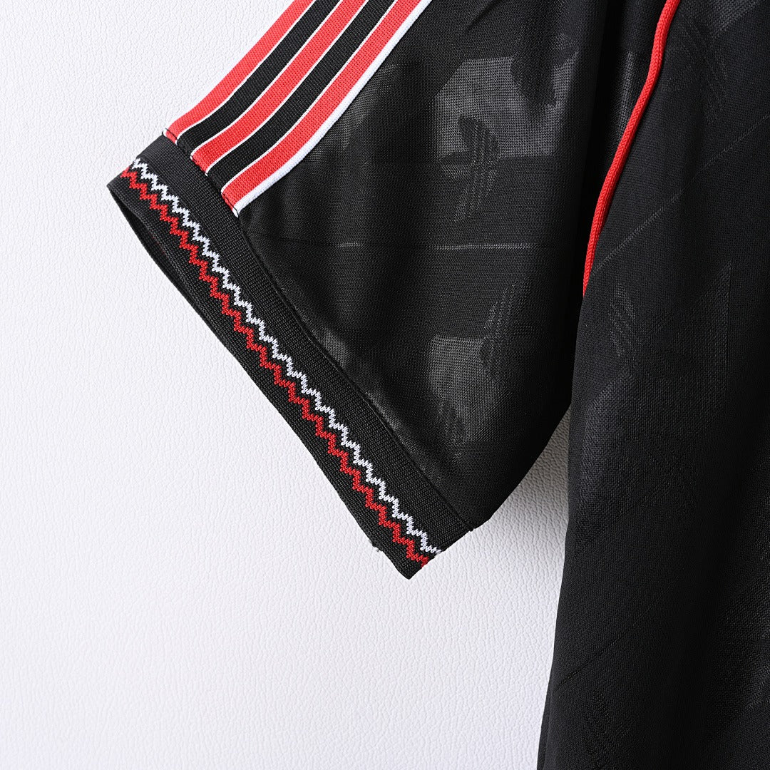 MANCHESTER UNITED CASUAL JERSEY 24-25