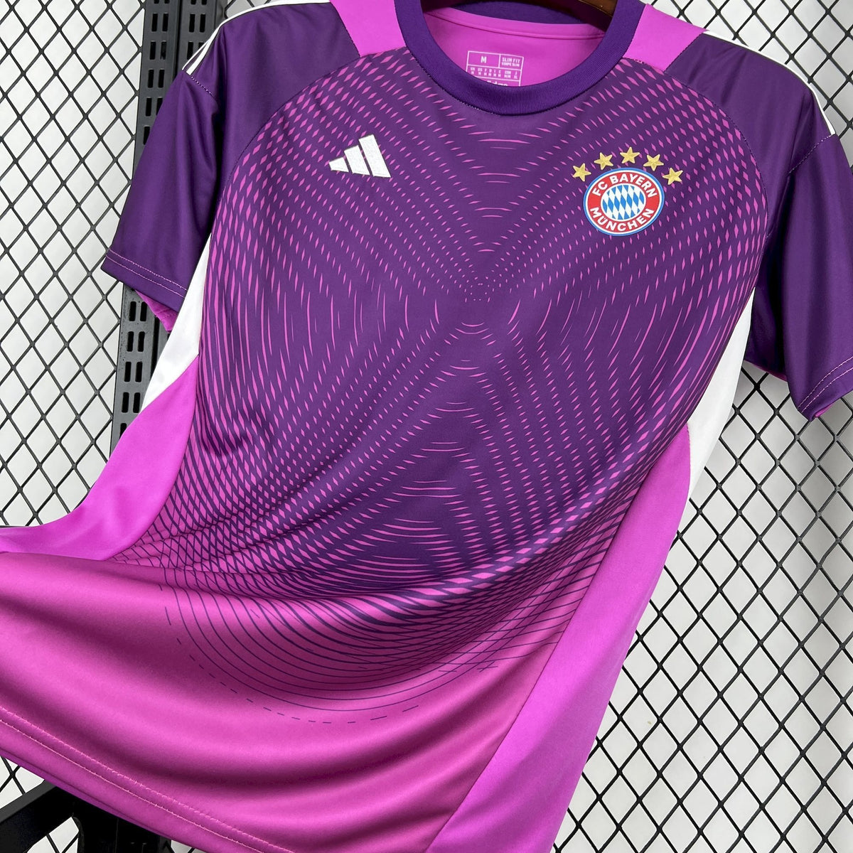 BAYER MUNICH JERSEY 25-26