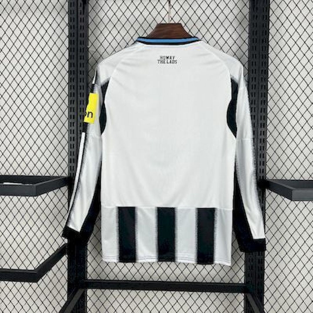 NEWCASTLE UNITED JERSEY 25-26