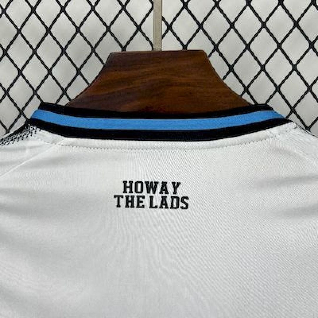 NEWCASTLE UNITED JERSEY 25-26